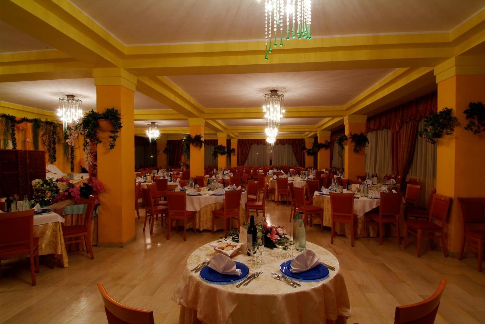 Grand Hotel Montesilvano Marina Eksteriør billede