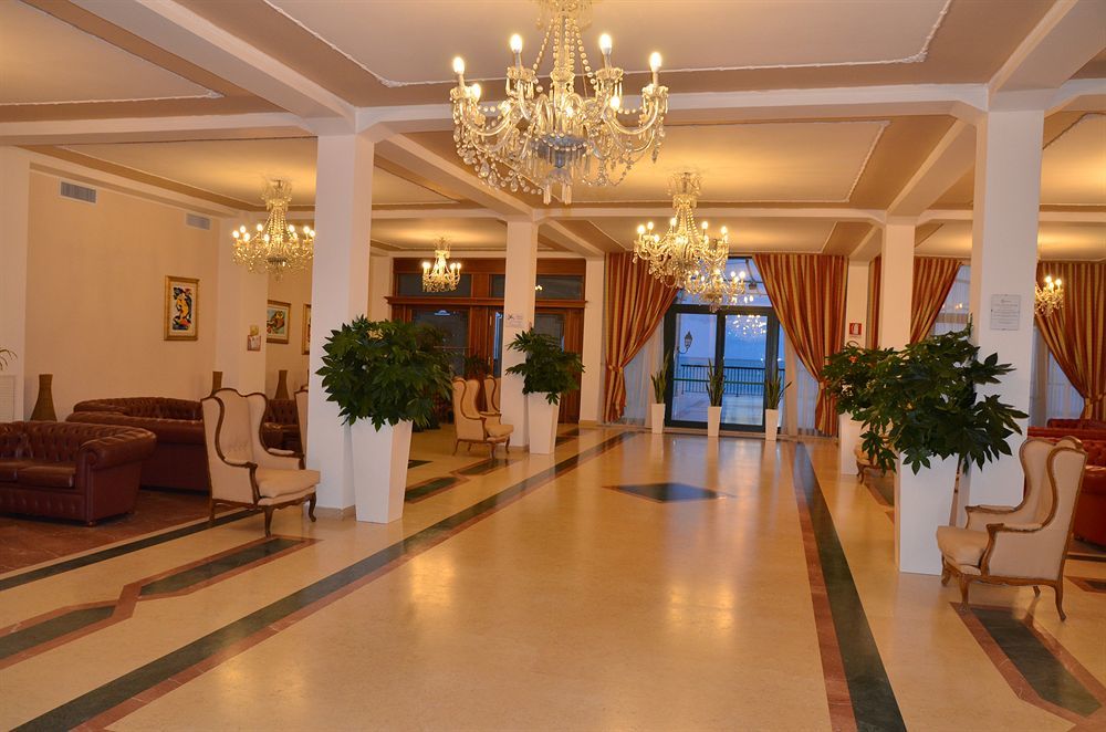 Grand Hotel Montesilvano Marina Eksteriør billede